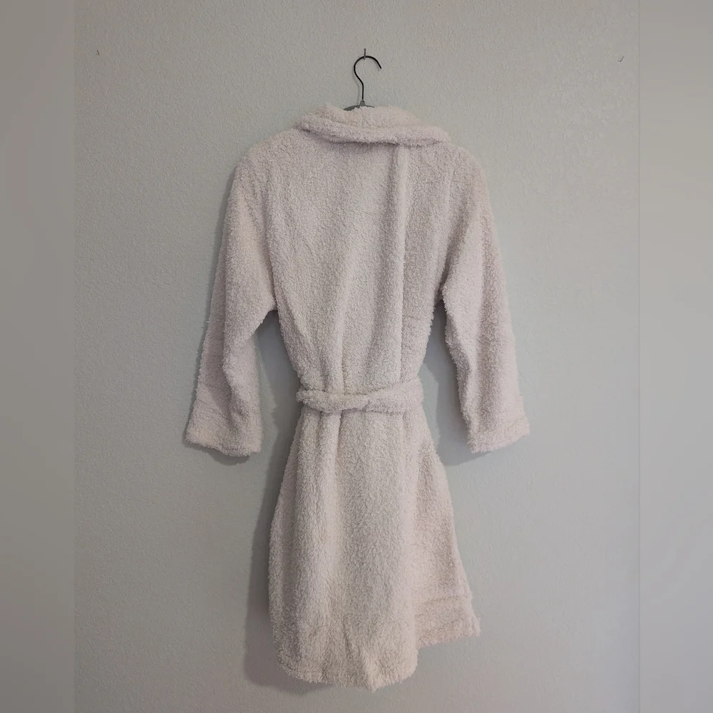 Ulta Robe - Picture 2 of 3